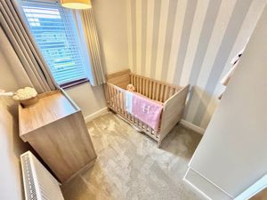 Bedroom- click for photo gallery